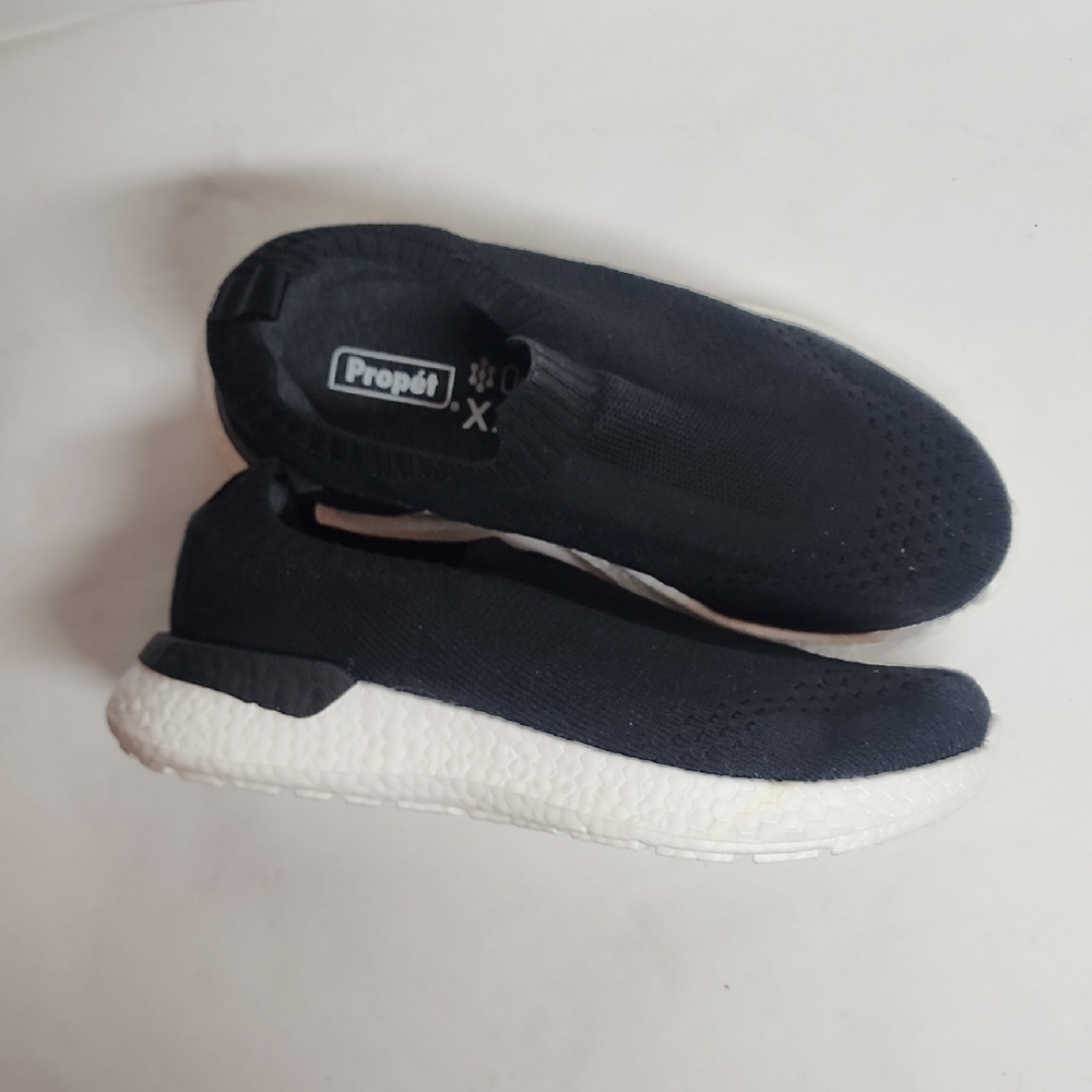 Propet Ortholite X25 unisex 8W/6.5M black Slip-On Comfortable Minimalist Shoes